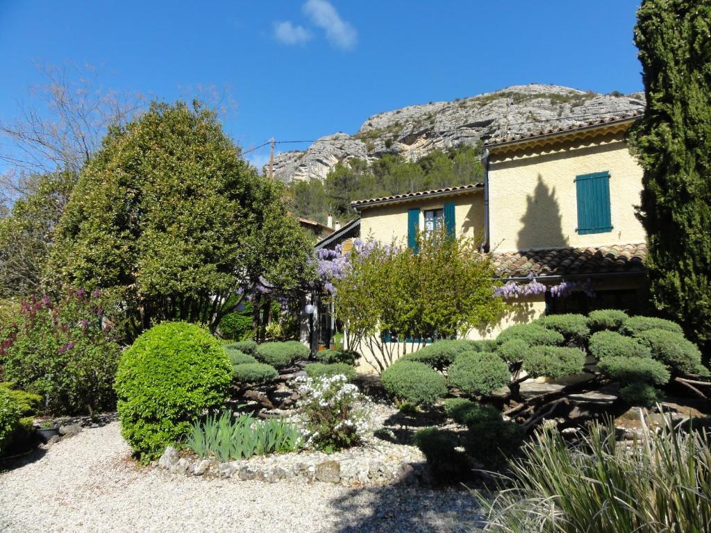 Les Montades Chambres D'Hotes Anduze Exterior foto